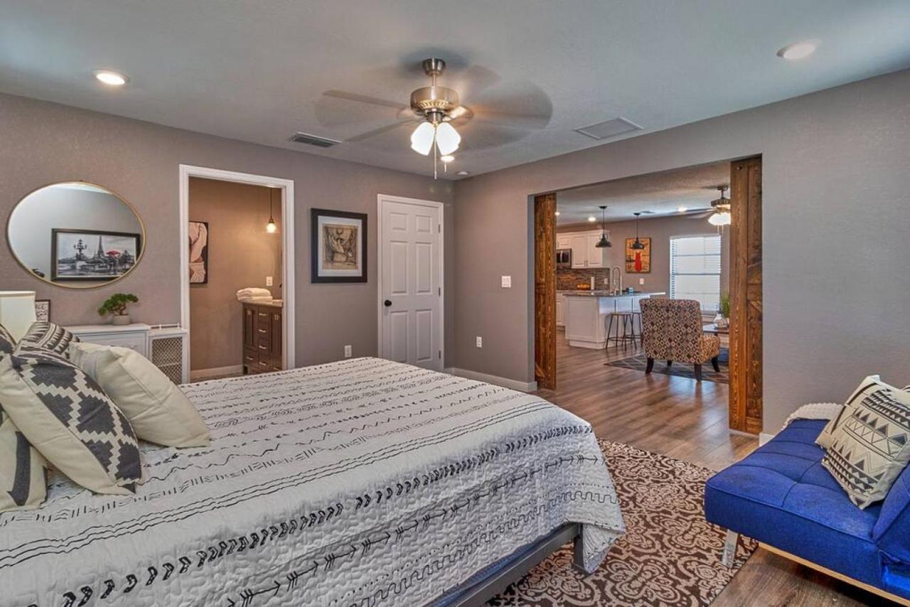 Cozy Haven Attached To Million Home - South Tampa Exterior foto