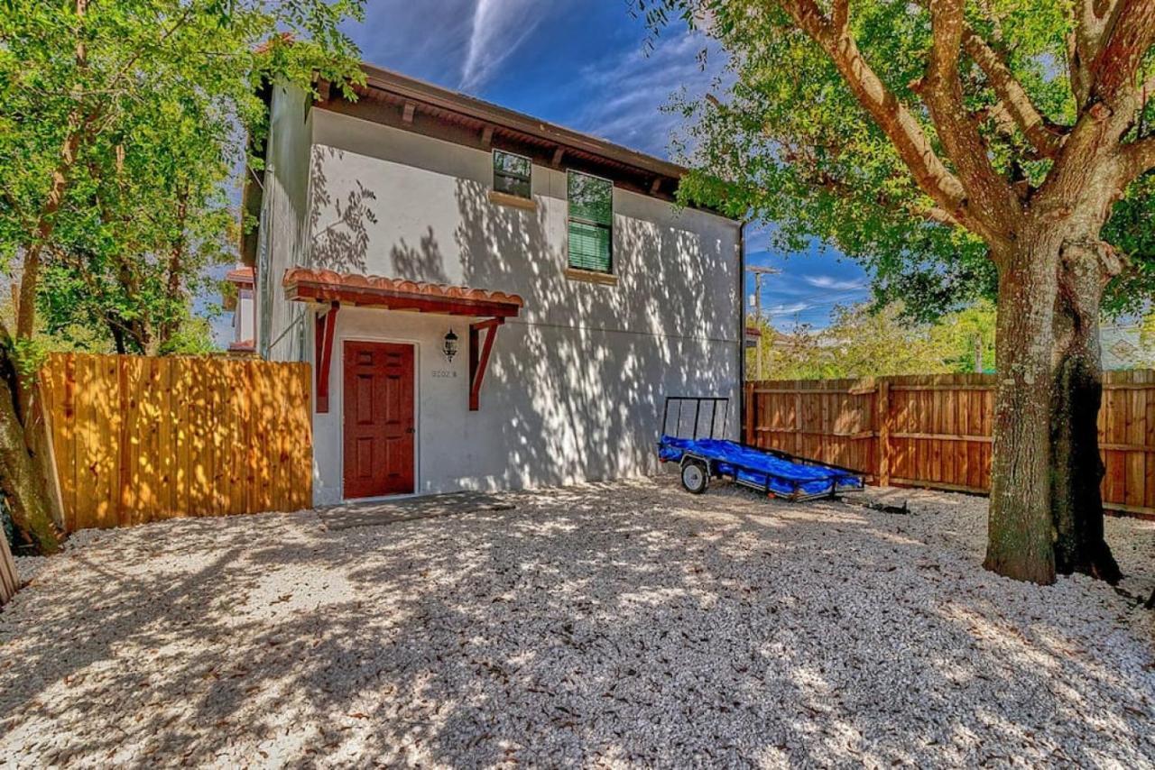 Cozy Haven Attached To Million Home - South Tampa Exterior foto